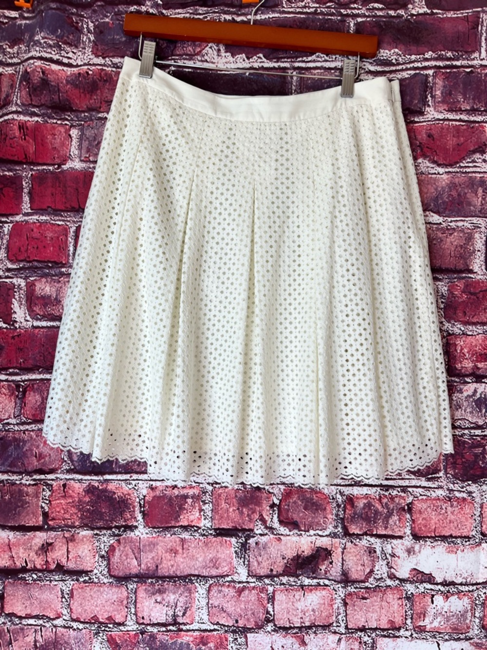 Lands’ End White Eyelet Lace A-Line Pleated Skirt